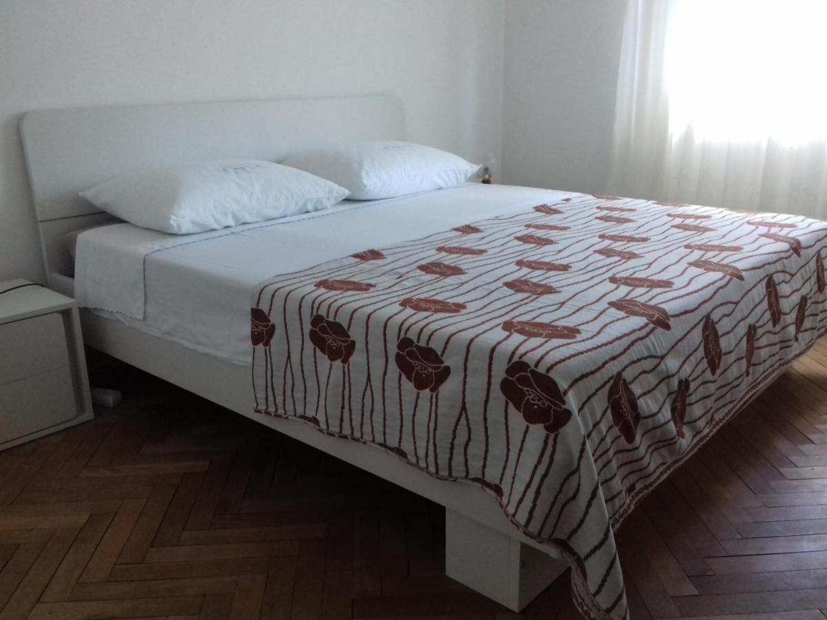 Apartment Dragan Πούλα Εξωτερικό φωτογραφία