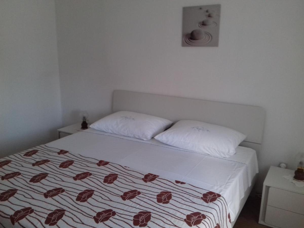 Apartment Dragan Πούλα Εξωτερικό φωτογραφία